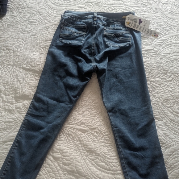 Nicolette shapewear jeans - Picture 2 of 4